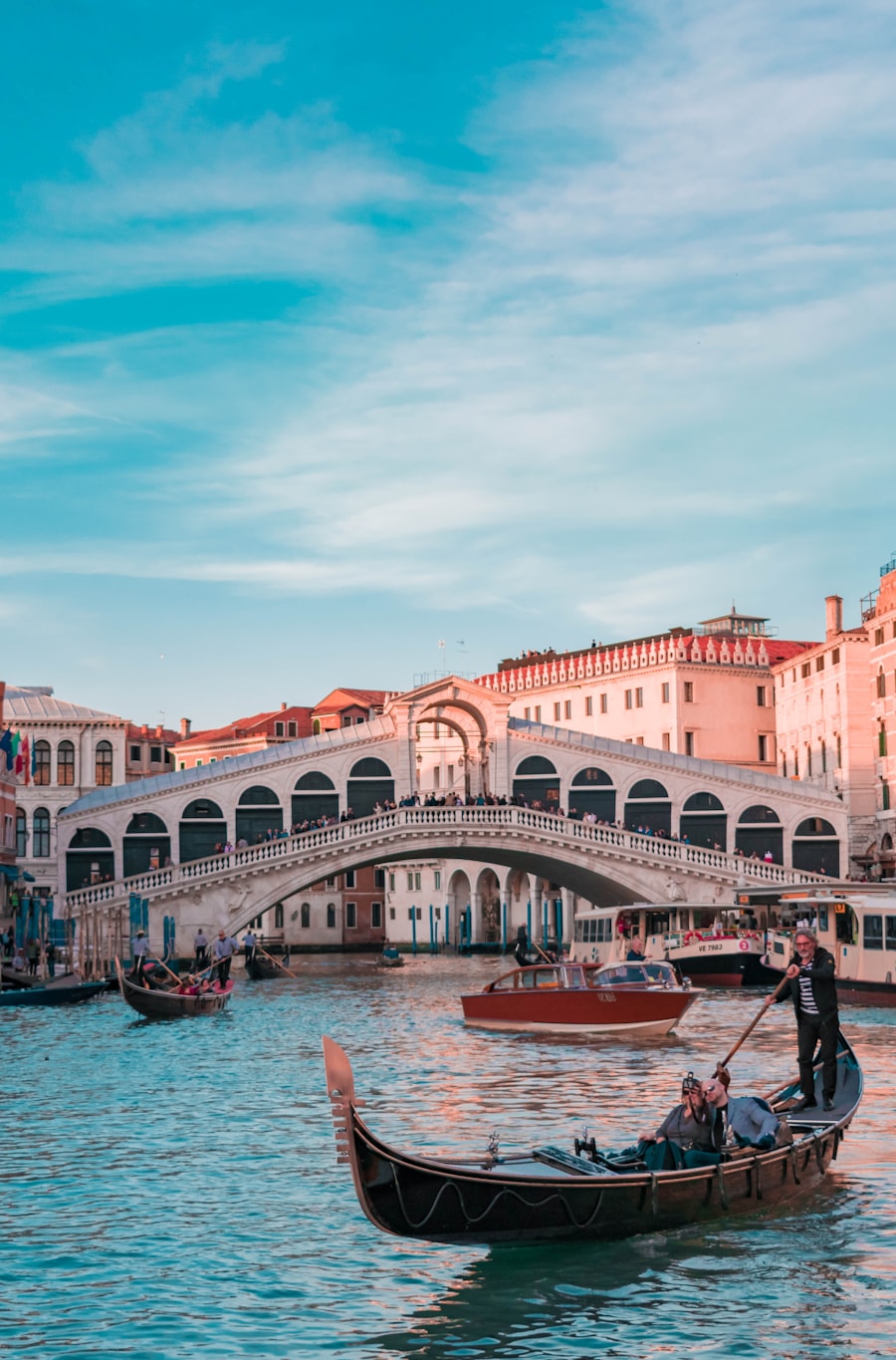 An atmospheric canal in Venice